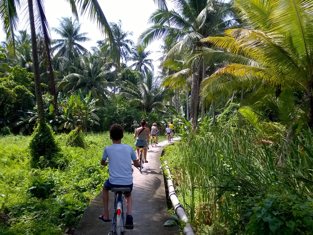 Fietstoer Co Combo Bangkok